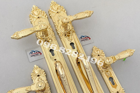 Khóa Cửa Đồng Thau Mạ Vàng 24K Cao Cấp – Sang Trọng, Bền Đẹp