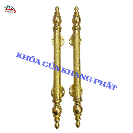 Tay kéo cửa chạm khắc hoa văn bằng đồng cho cửa gỗ biệt thự cao cấp